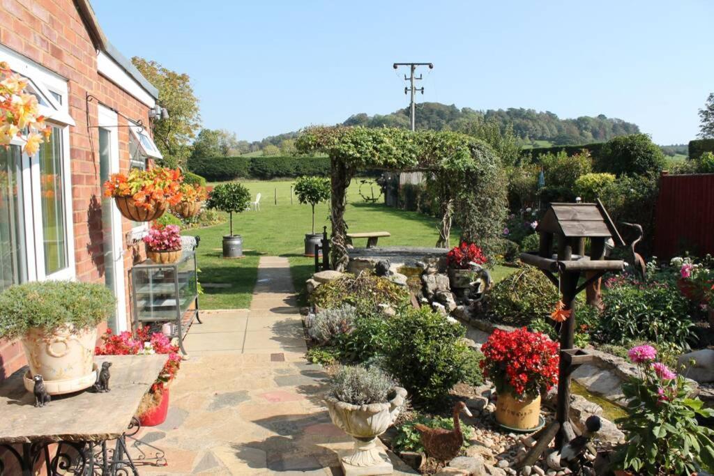 The Garden Room Westcott Westcott  Экстерьер фото